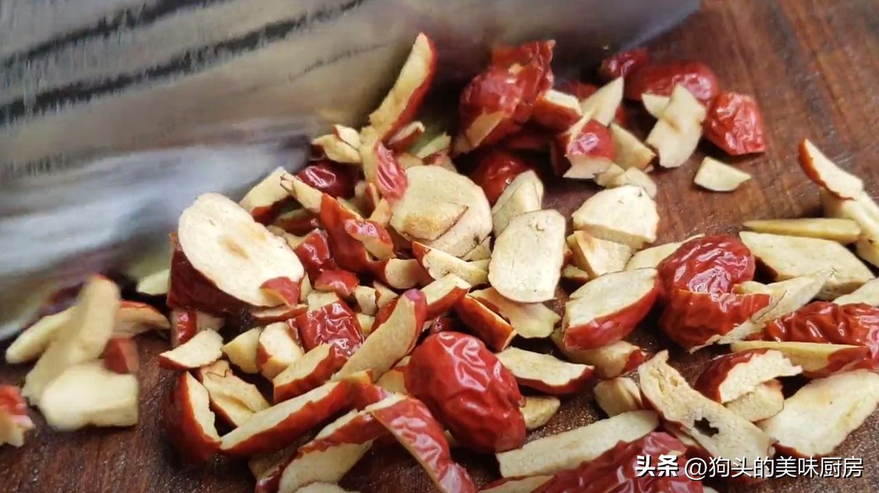 原来艾草还可以这样做,艾草做团子怎么处理艾草