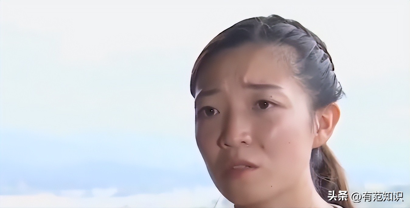 19岁女大学生深夜做“生意”,一年替父还债200万,成千万富婆