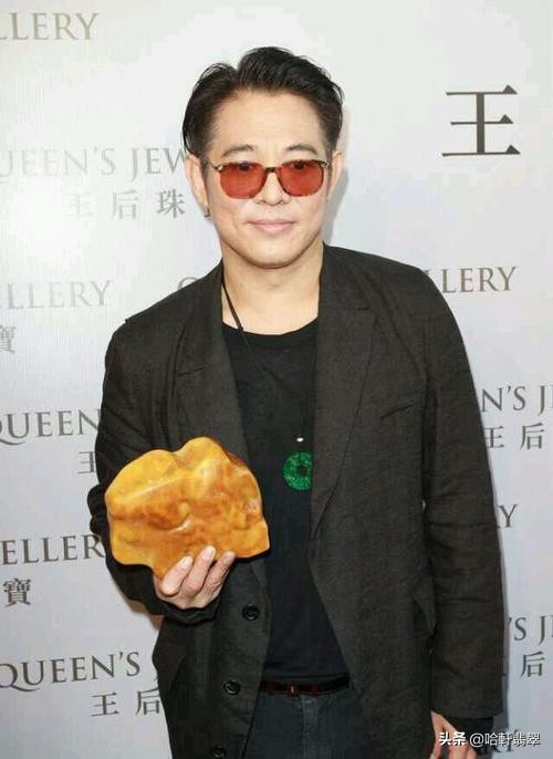 娱乐圈喜欢翡翠的明星,娱乐圈明星收藏的翡翠