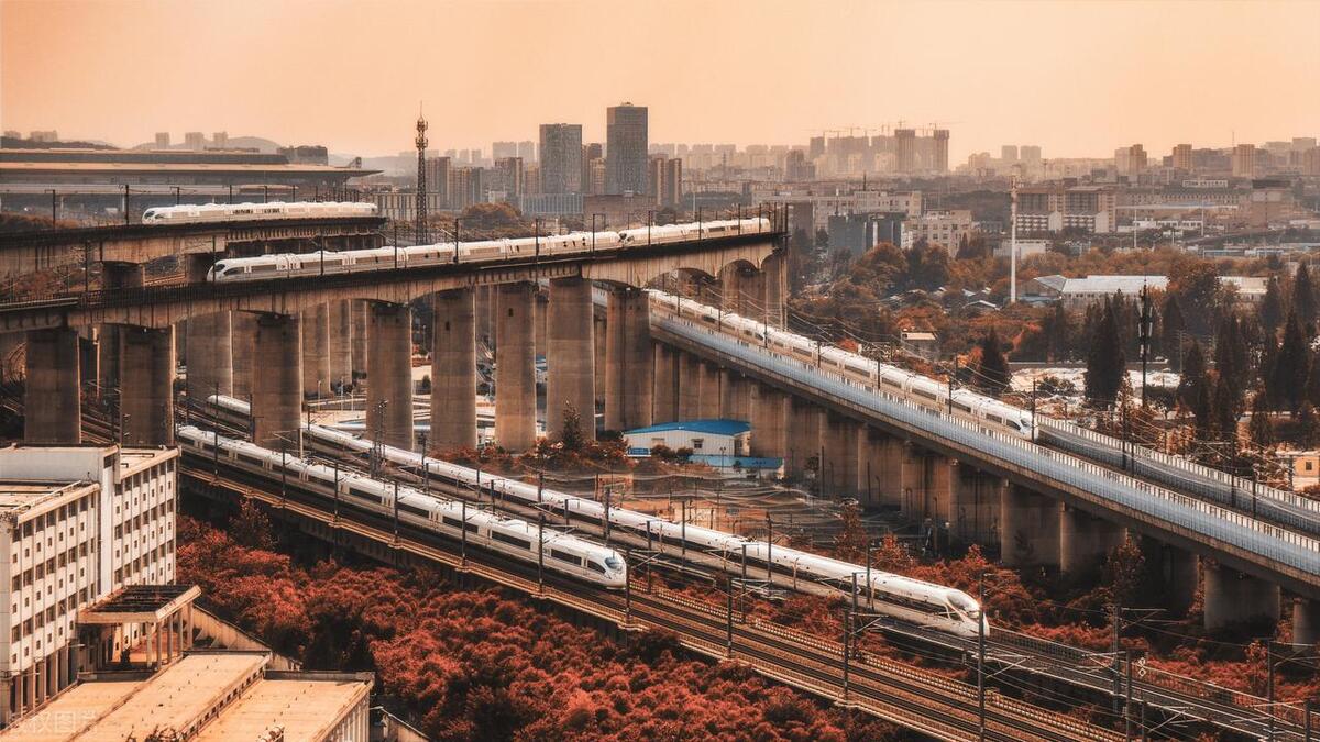 河北单招铁路类铁饭碗学校,山东职业学院铁路专业毕业铁饭碗