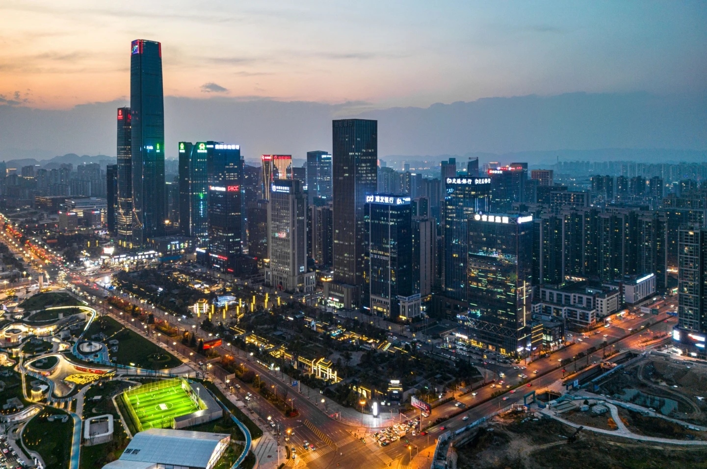 大学生如何协调与工作之间的关系,大学生毕业与家庭关系