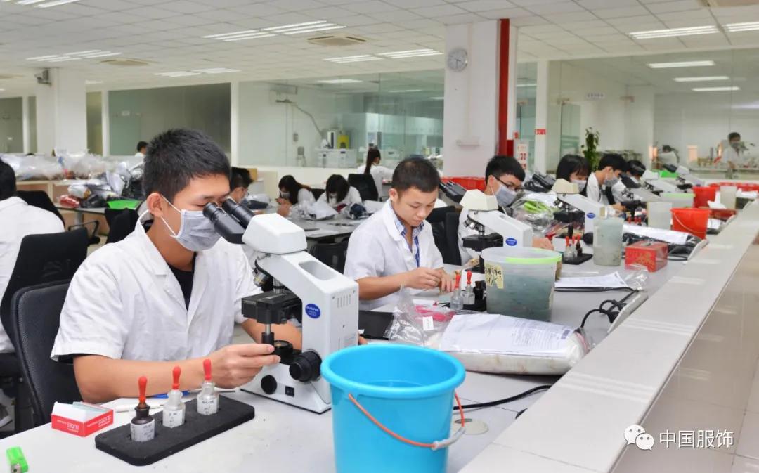 中国服装品牌以纯,中国服装协会三十周年专访