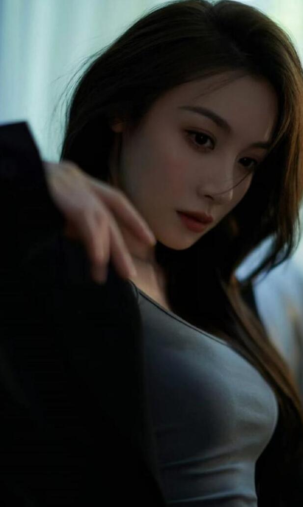 城中之城里面最漂亮的女人叫什么,城中之城气质女人