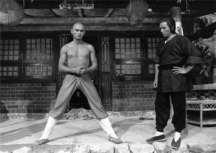 香港影坛8对父子组合：王天林桃李满天下，歌手王杰也是星二代