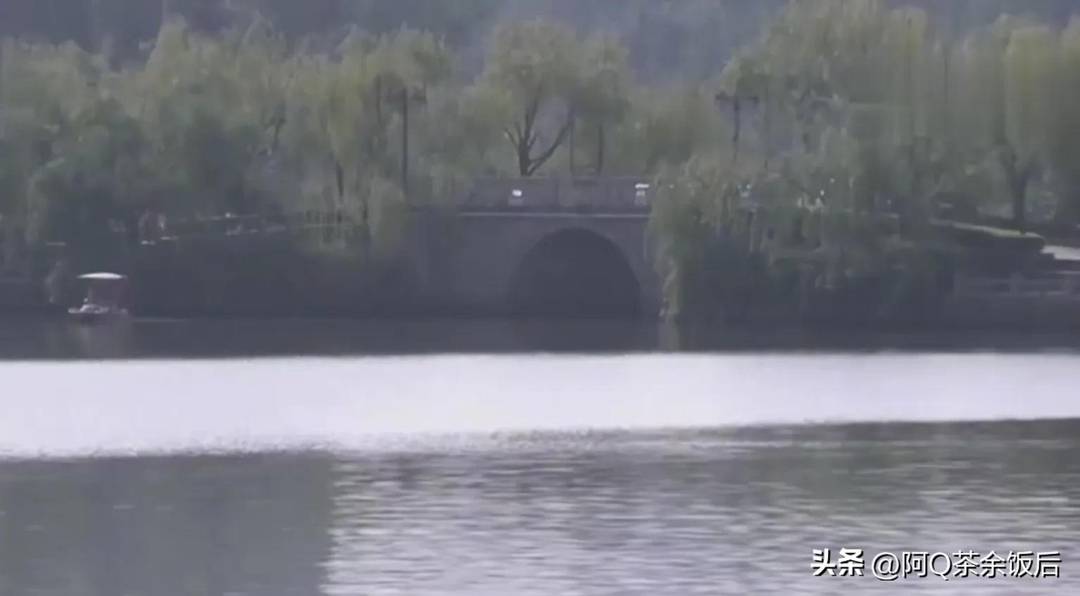 莫欺老实人：少妇欺骗男子感情，还辱骂男子家人，结果惨死宾馆。