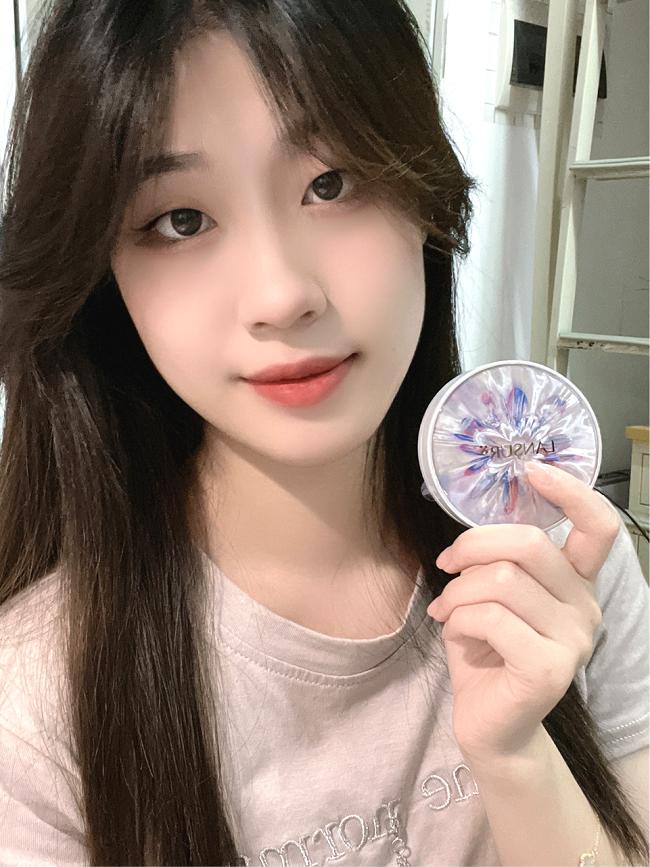 兰瑟炫色修颜蜜粉饼,兰瑟炫色修颜蜜粉饼遮瑕效果好吗