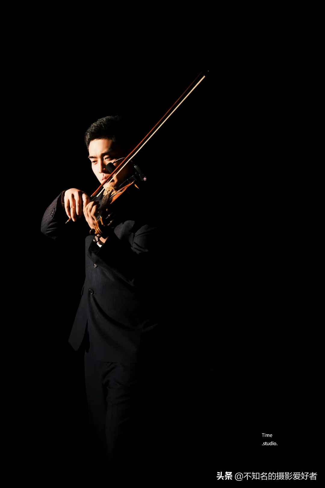 富士xt4复古拍摄,摄影师吐槽富士xt4最多的地方