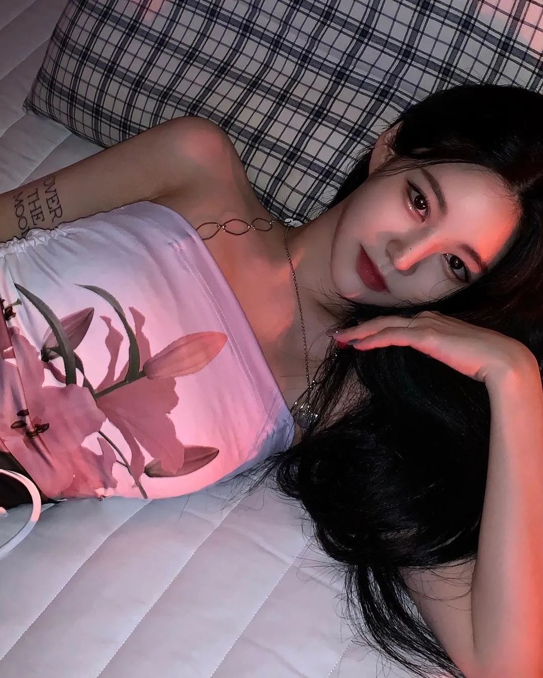 ins小姐姐素颜,kk小姐姐ins