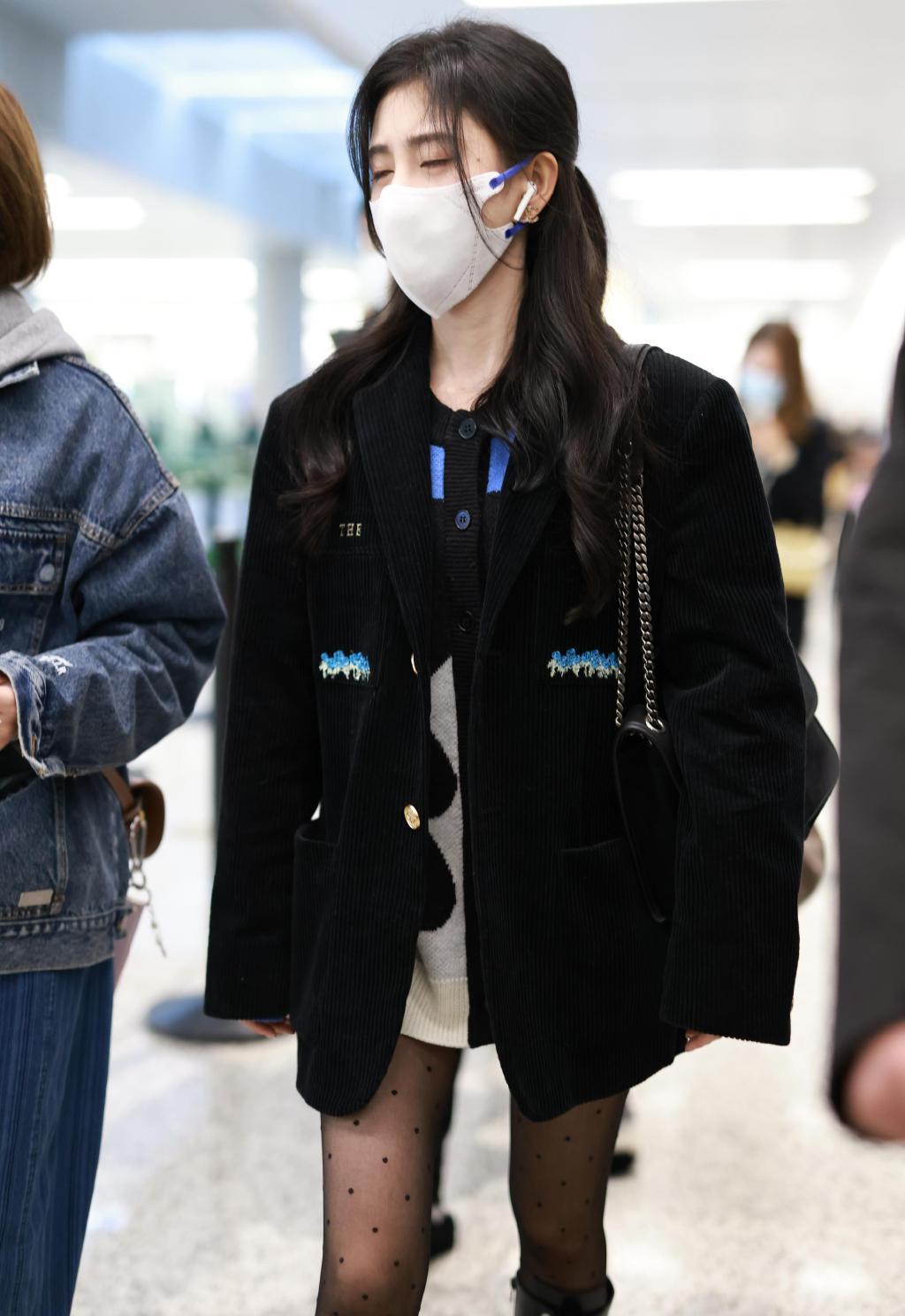 鞠婧祎同款冰冰袜显腿瘦吗,鞠婧祎白绑带袜