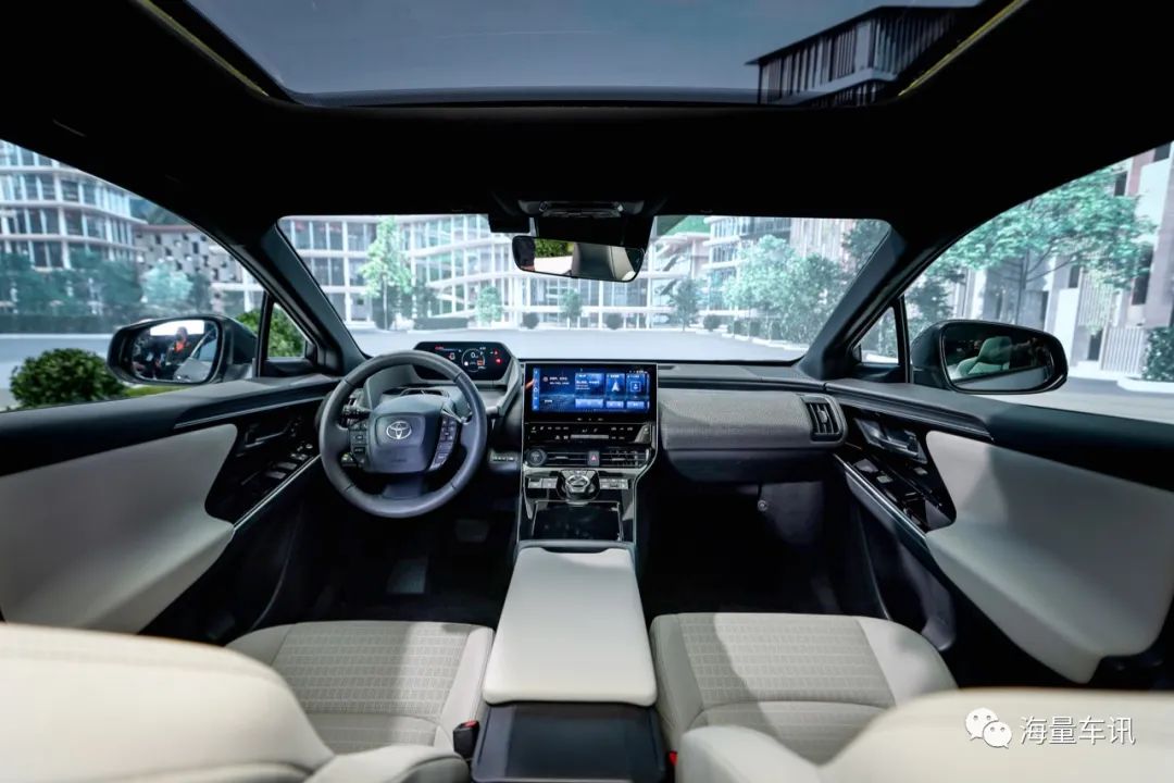 一汽丰田bz4x太阳能穹顶全系标配,一汽丰田bz系列首款纯电suvbz4x预售