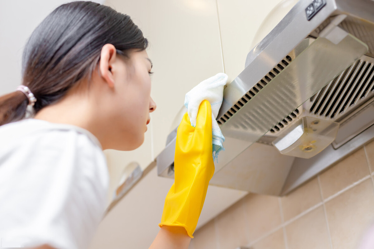 装修选集成灶还是传统油烟机,传统油烟机和集成灶