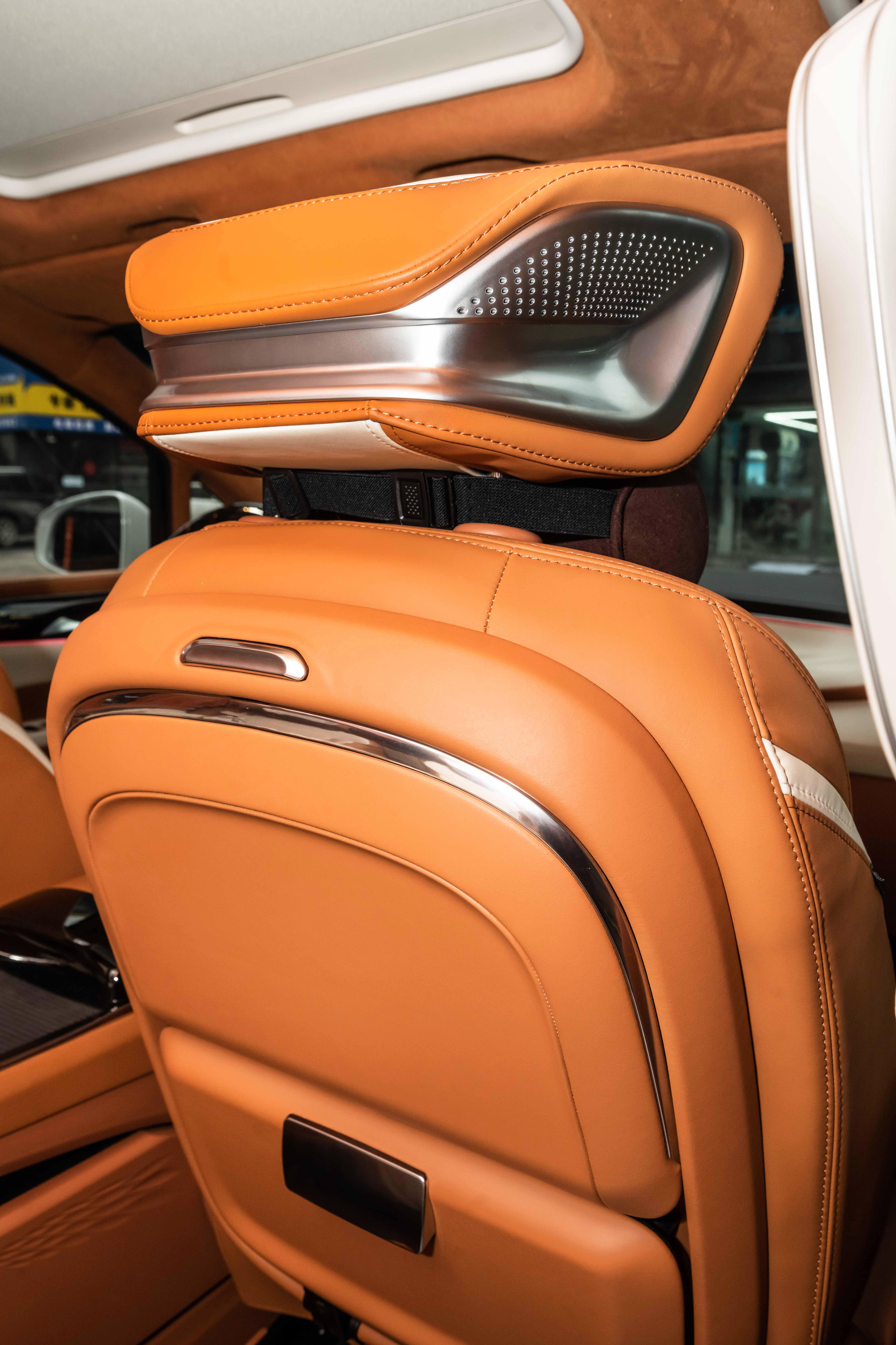 别克gl8改装大唐盛世,别克gl8大唐盛世帝王蓝