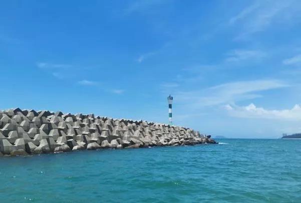 介绍一个中国的景点,介绍一下有什么景点