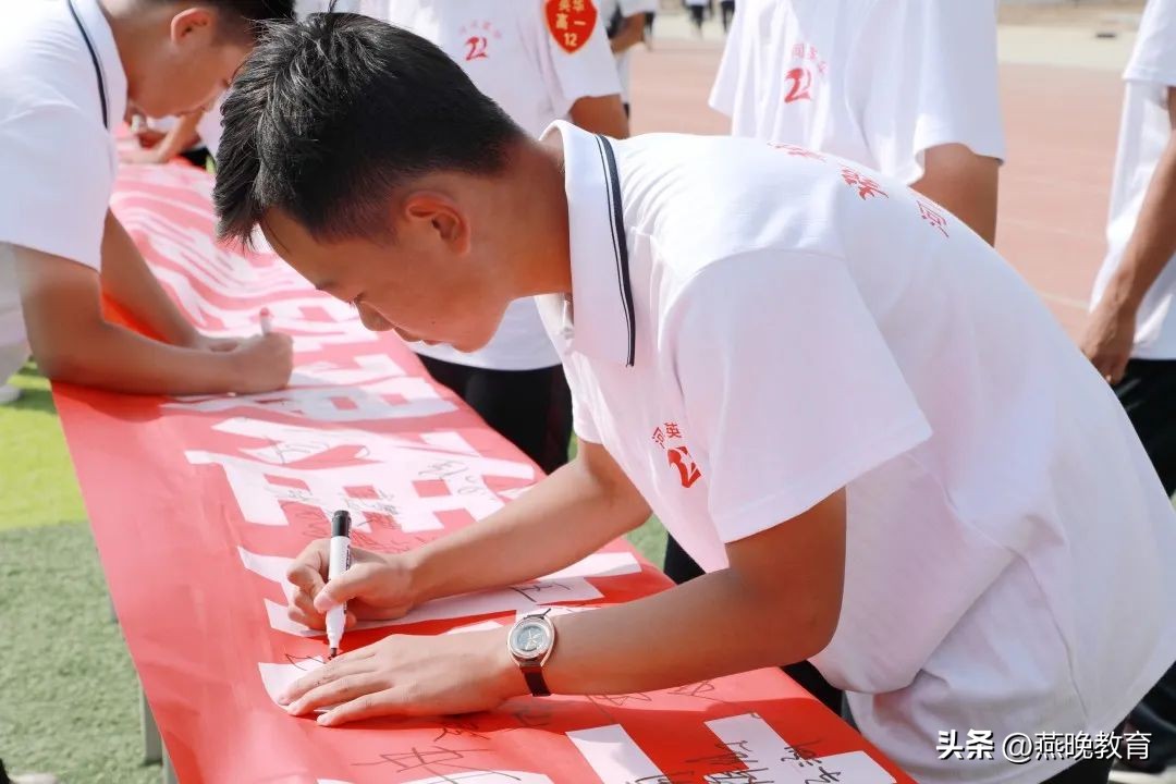 回首2022，一路风雨，沧州英华办学成果亮点丰硕！