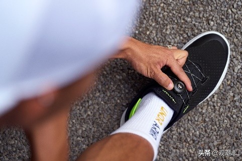 安德玛uas随变鞋,安德玛uahovr休闲鞋