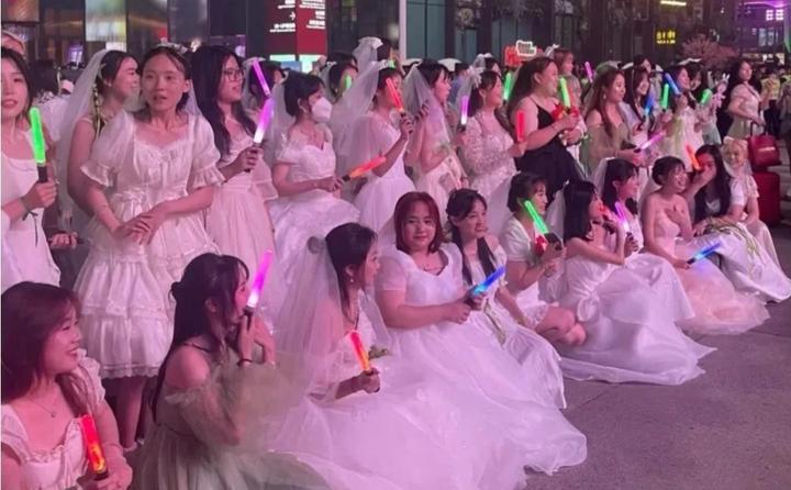 起点女主不漂亮的小说,起点小说无女主