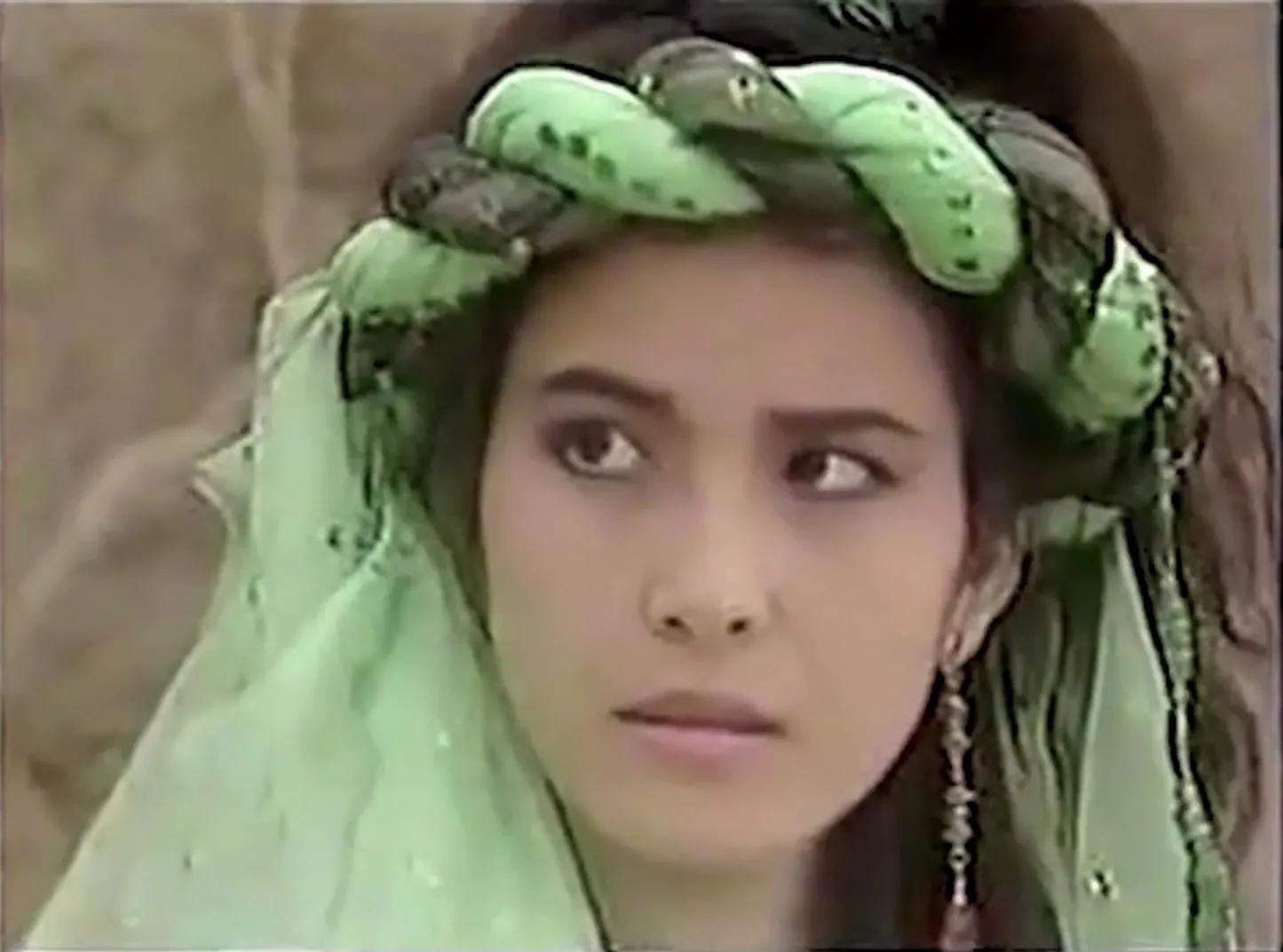 木婉清摘下面纱的歌,木婉清被摘下面纱