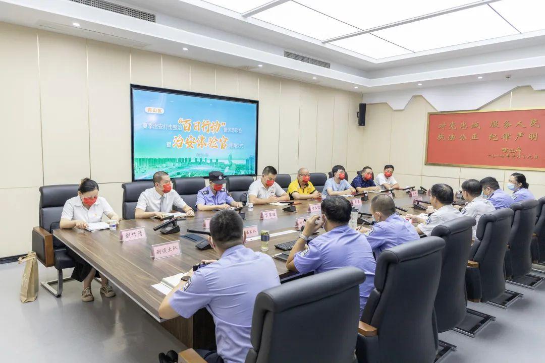 这里的公安不一般，外卖小哥、夜市老板、的哥司机成了“治安体验官”