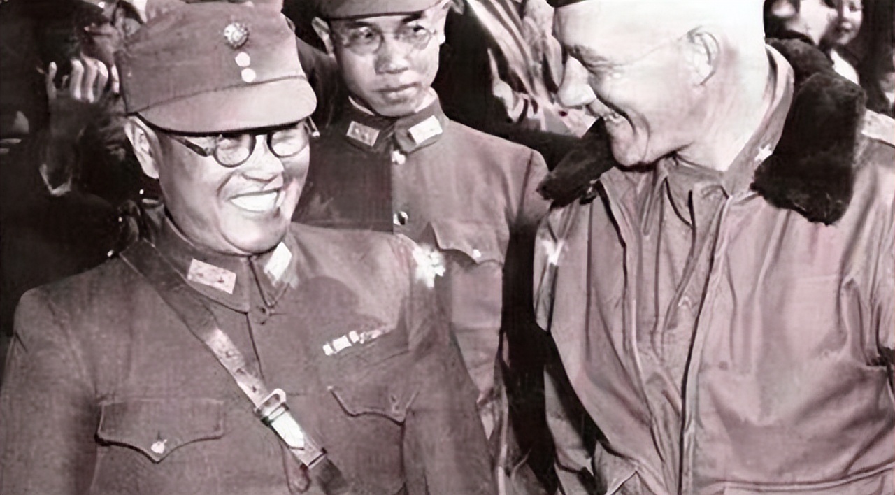 南京失守逃出的将军,南京渔夫舍命救了一个军人