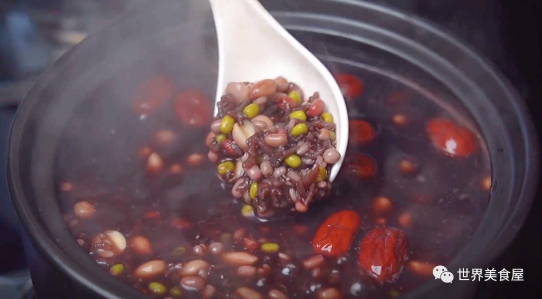 夏季食欲不振4款消腻养生粥,夏季九大养生粥助你滋阴清热