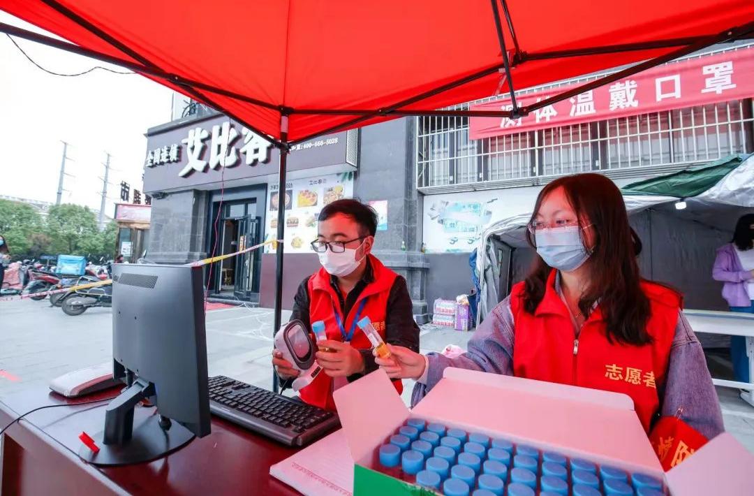 团圆抗疫战场,团聚青年同战疫