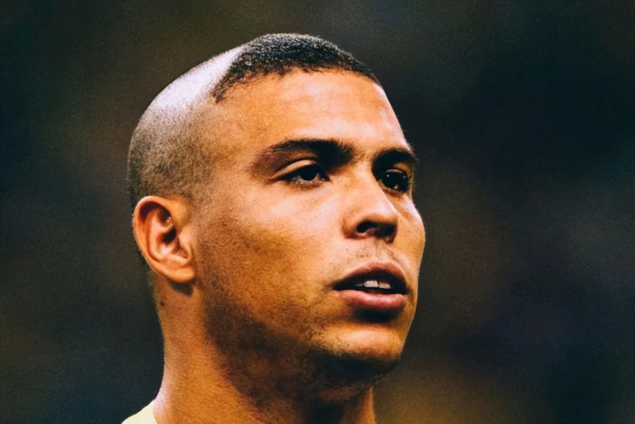 罗纳尔多为什么剃阿福头,罗纳尔多谈及自己的阿福头