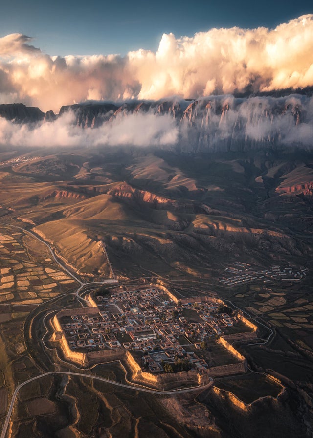 25张活久未见的历史照片,35张活久见的照片