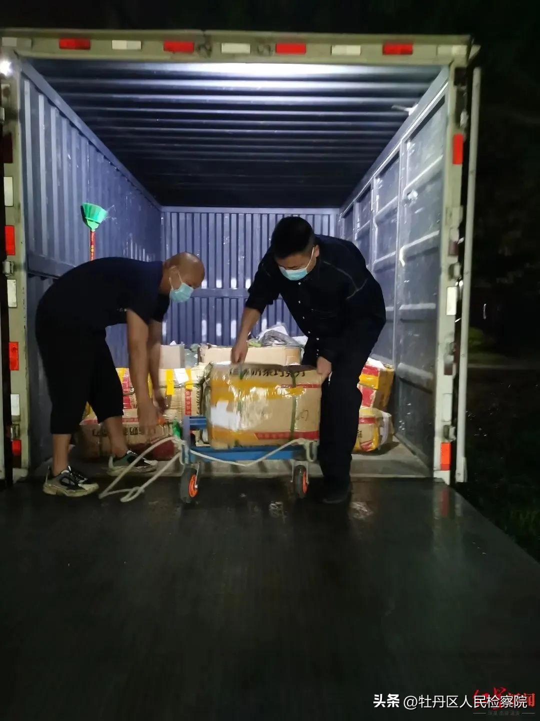 淀粉加“伟哥”，卖出200倍暴利！购买者最大92岁