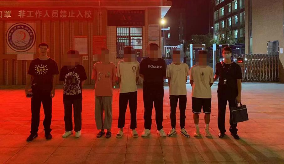 “拉人进群”有钱赚？小心成为电诈分子“工具人”！于都这6人因拉人进群被抓！