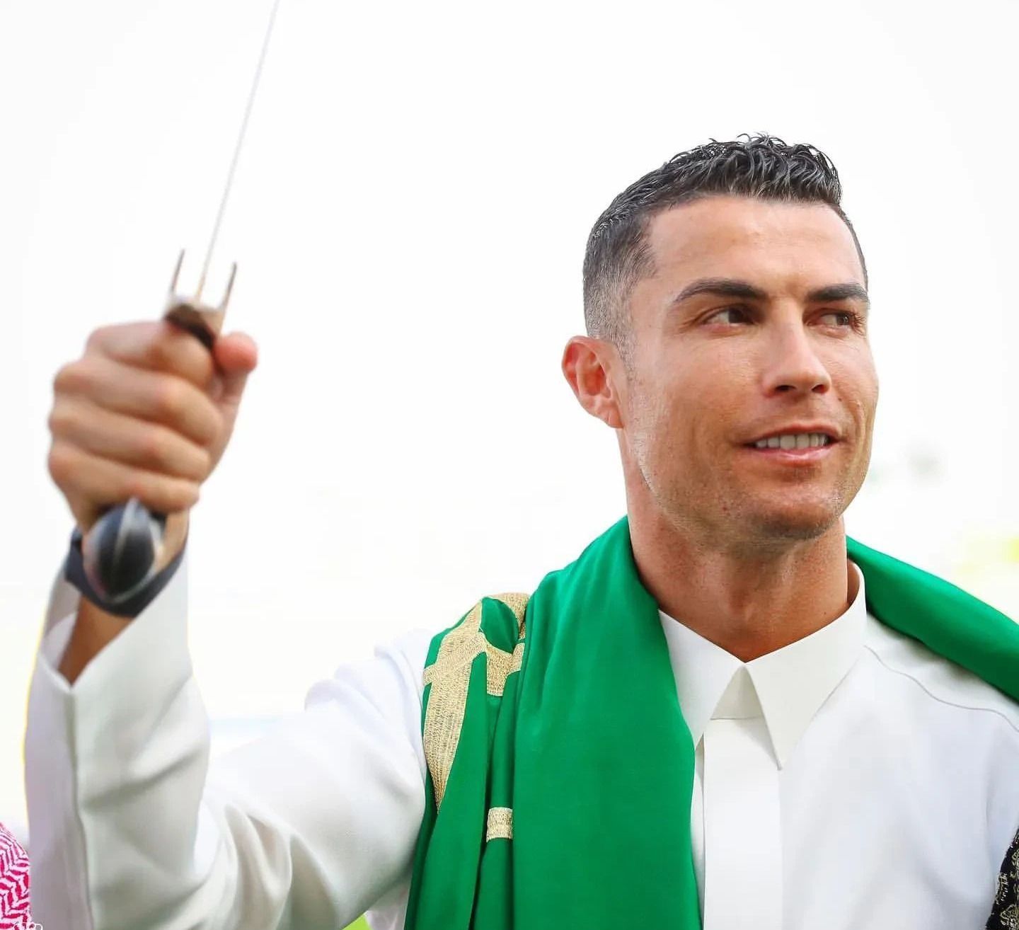 c罗足球沙特,球坛风云人物c罗