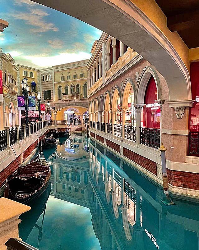 身价十亿的赌王千金,赌王何鸿燊千亿资产