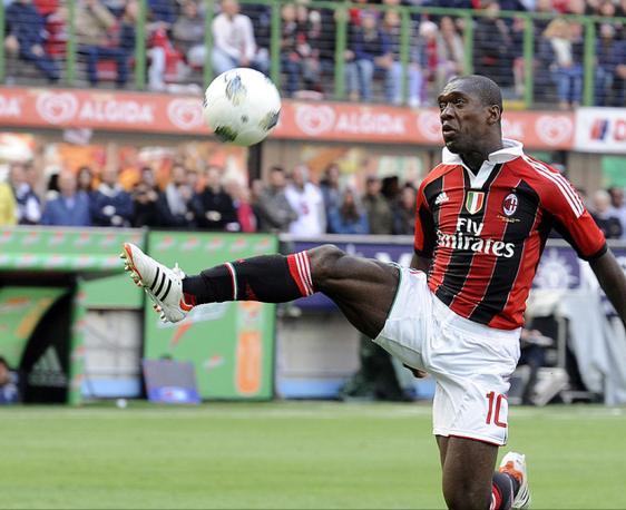 大腿最粗的足球运动员,大腿极其强壮的十大足球运动员