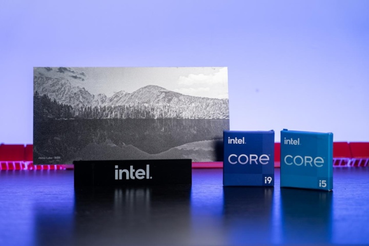 intel最新最顶级cpu,intelceleroncpug1610哪年发布