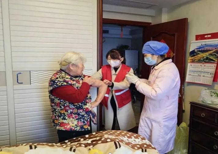 社区网格员防疫一线勇担当,坚守在防疫一线的网格员