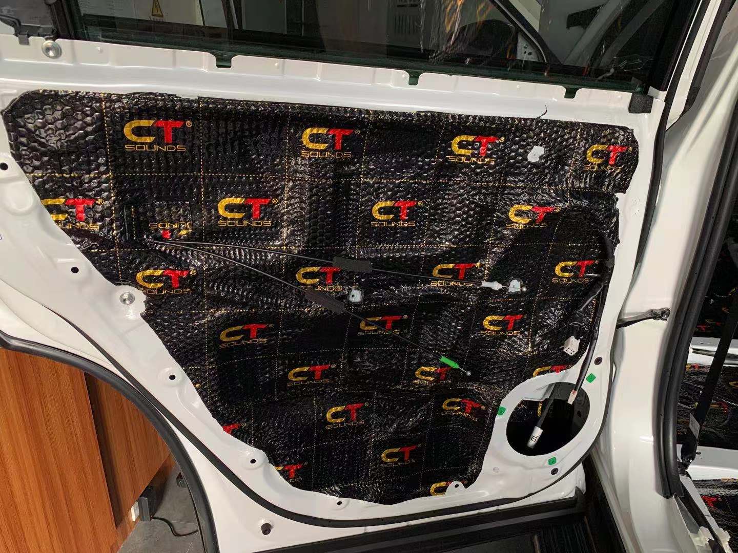 新款汉兰达风噪和胎噪大怎么解决,丰田汉兰达原始隔音