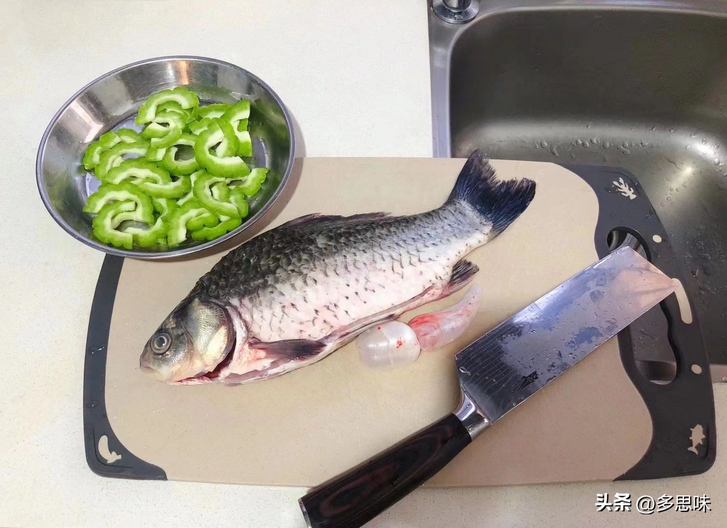 老人健脾祛湿汤配方大全,老人补脾胃最快最好的汤