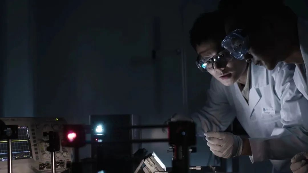 中国激光第一人,我国激光技术第一人