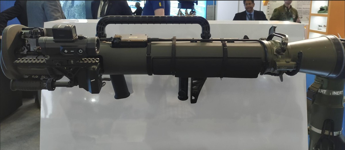 中国版古斯塔夫单兵大炮,瑞典卡尔古斯塔夫m4无后坐力炮