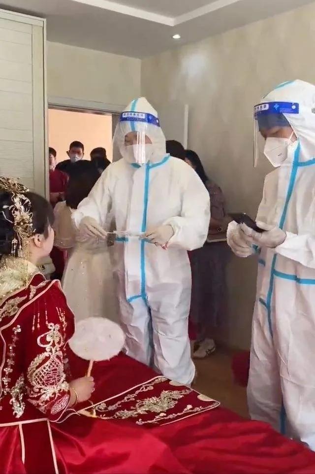 为疫情做贡献的人或英雄事迹,疫情英雄真实感人事迹