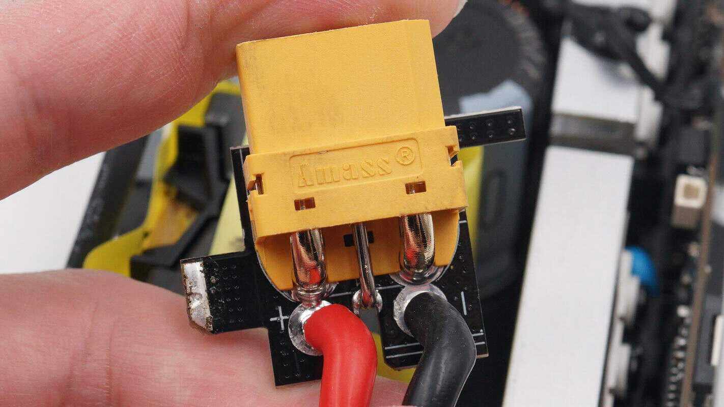 倍思新款150w逆变器,倍思500w车载逆变器