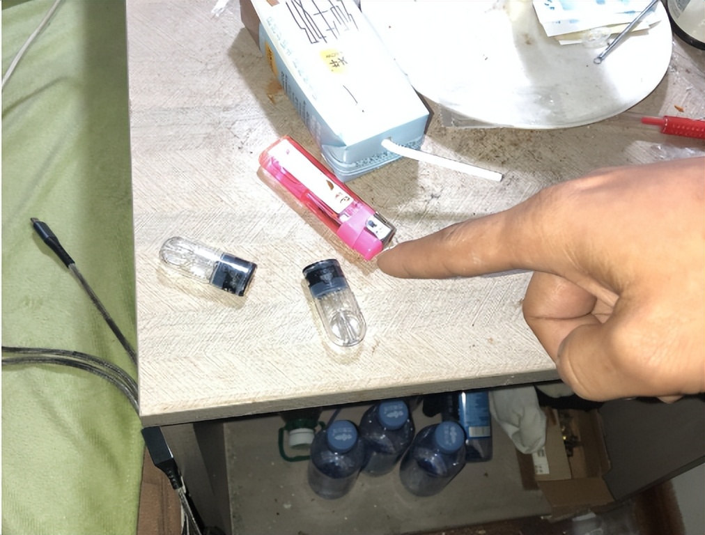 广西首例！吸食后致幻、自残……这种“上头*子烟电**”竟是新型*品毒**！