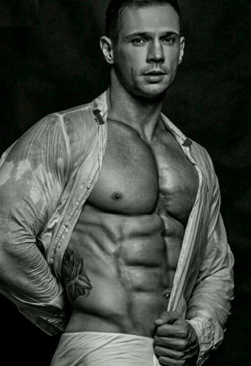 6种腹肌训练动作抖音,抖音马甲线怎么穿