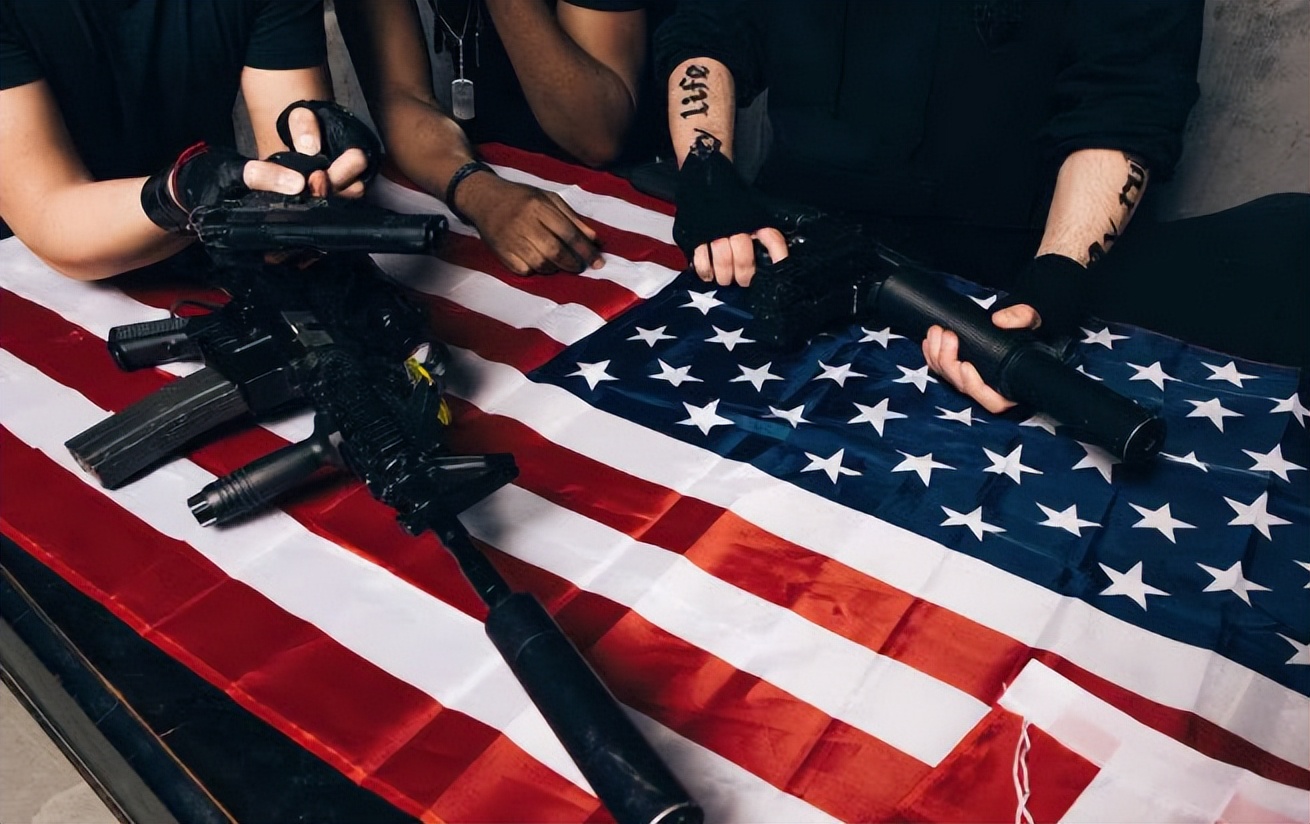 美国军事中国制造,老外评价中国军事制造能力