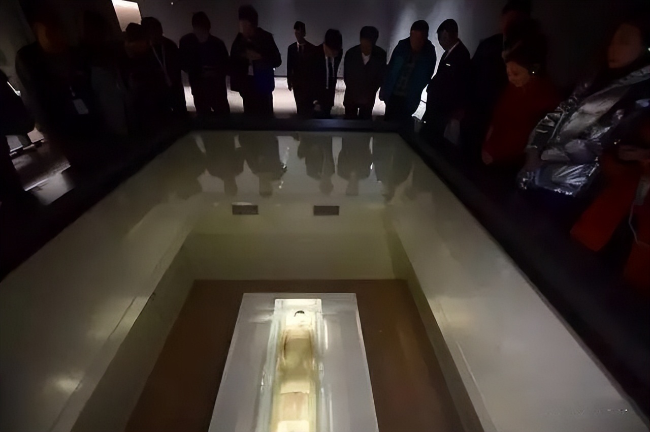 日本当年用什么换辛追夫人头发,日本索要辛追的头发