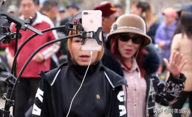 沈阳劳动公园曝光不文明行为,城管整治沈阳劳动公园