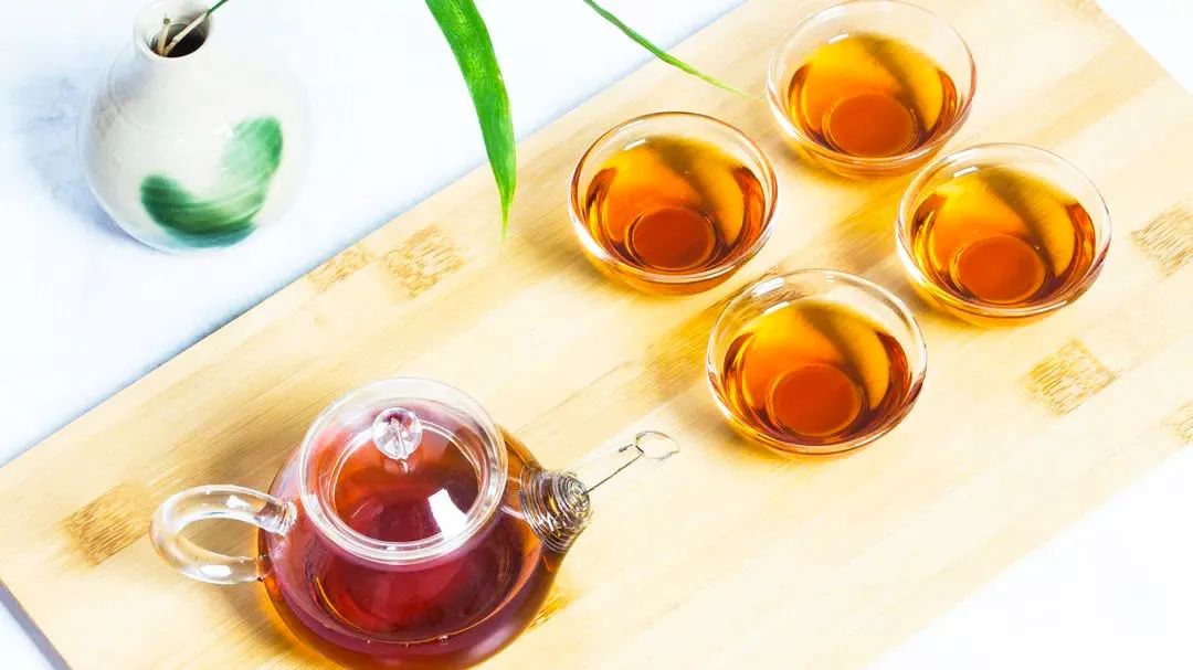 “糕”攀不起，平价解暑良茶来咯