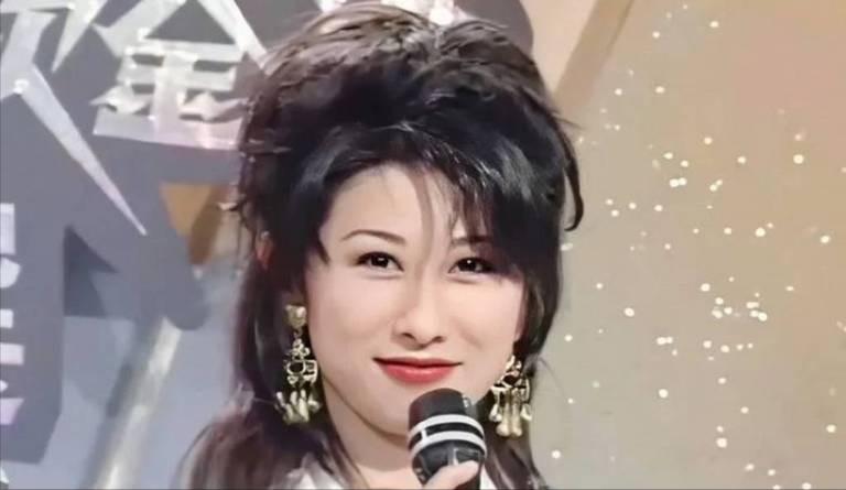 梅艳芳和叶倩文谁的气场大,叶倩文60岁仍唱功惊人