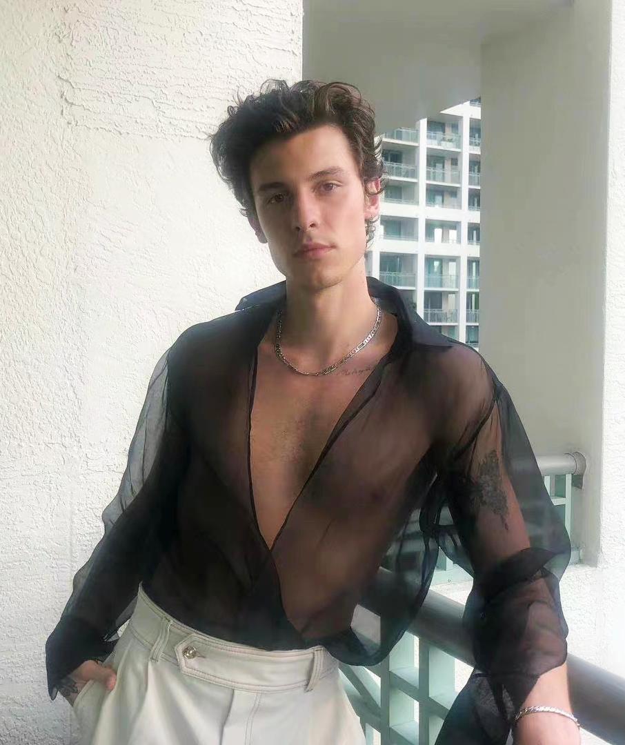 shawnmendes胡子,shawnmendes穿凉鞋