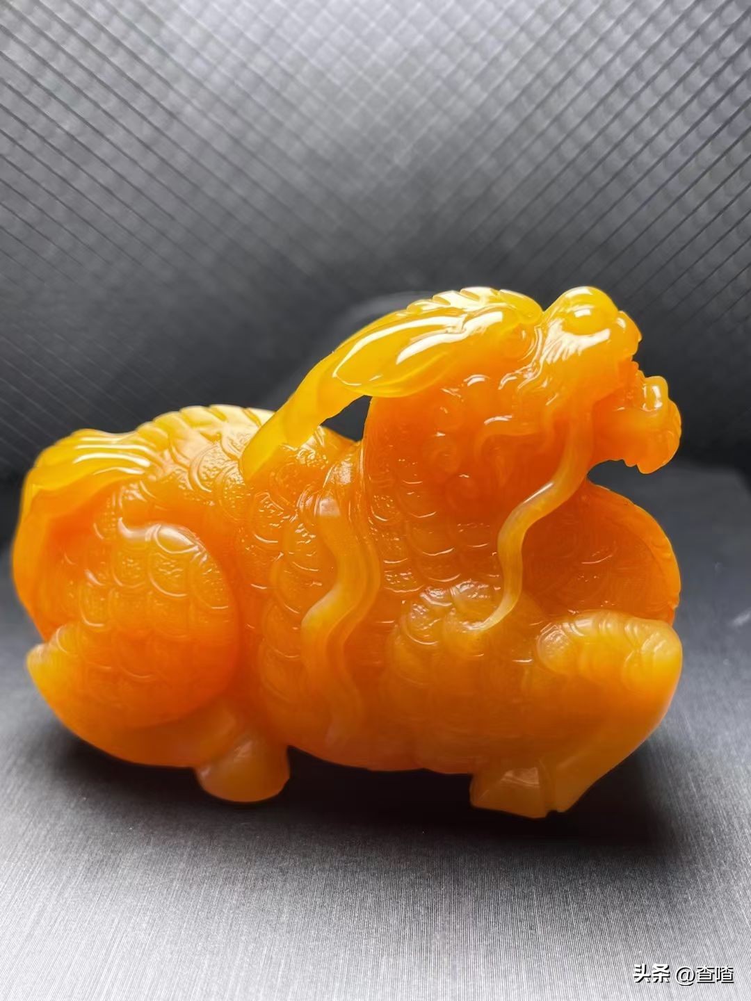 什么是黄龙玉山筋料,什么是黄龙玉最简单的回答