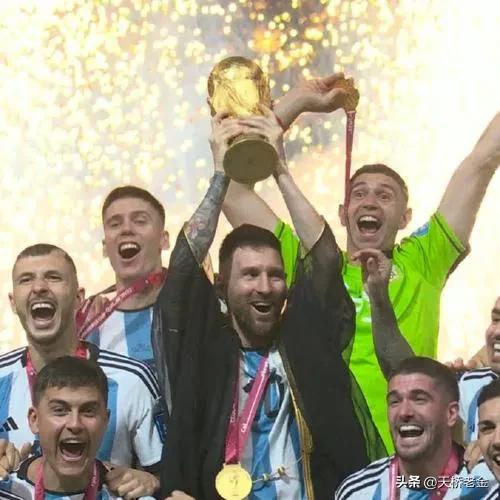 梅西巴萨生涯的开始与结束,梅西从2020到现在拿了几个奖